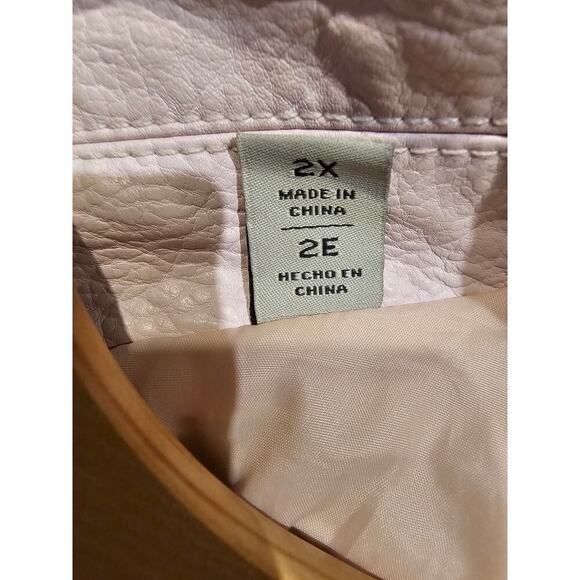 NWT Levi Blush Pink Asymmetrical Zip Lined Women's 2x Vegan Leather Moto Jacket - Picture 3 of 4